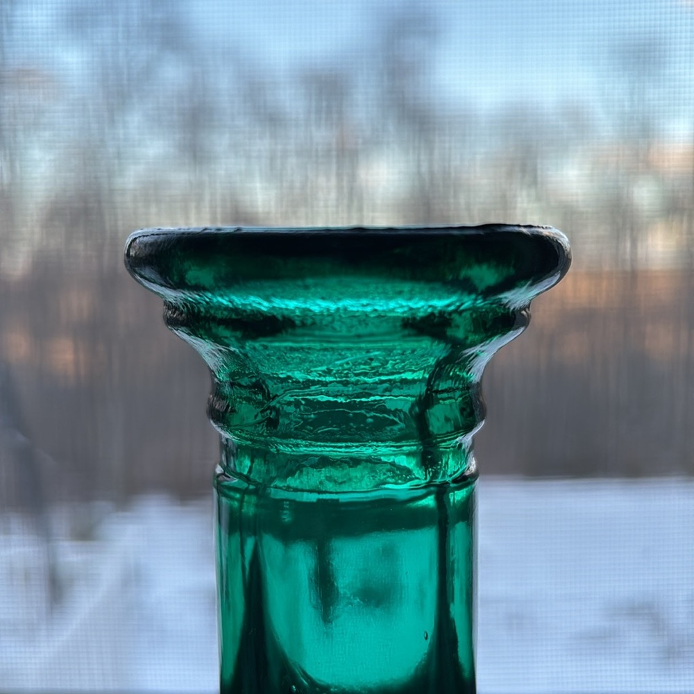 Glass Taper Candle Holders/ Bud Vase Emerald Jade green NWOT “Gorgeous Designs” - Picture 3 of 16